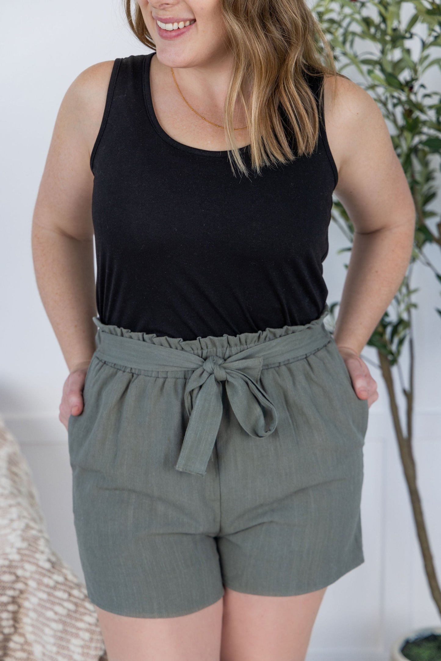 Libby Linen Shorts - Olive - Summer Sale