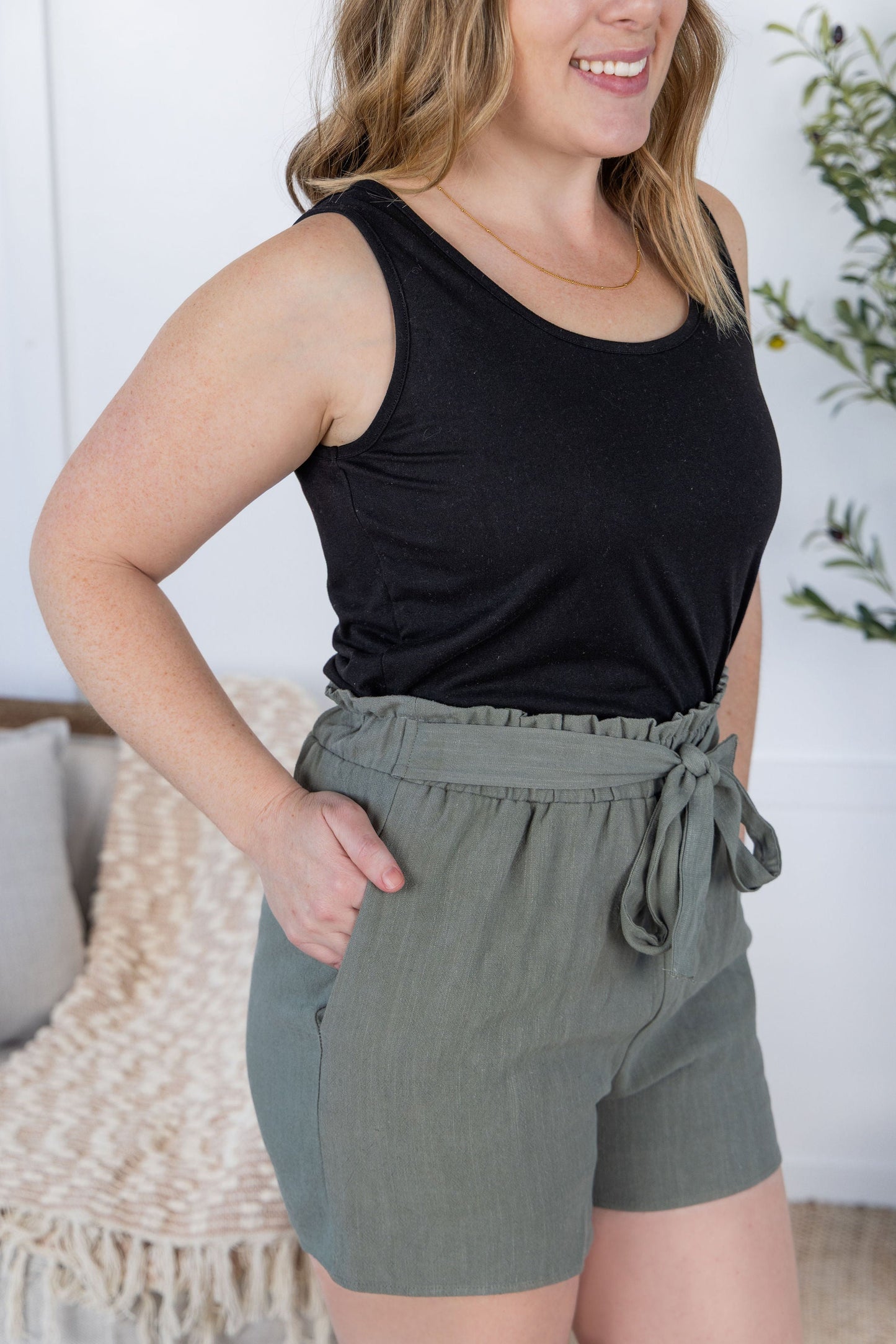 Libby Linen Shorts - Olive - Summer Sale