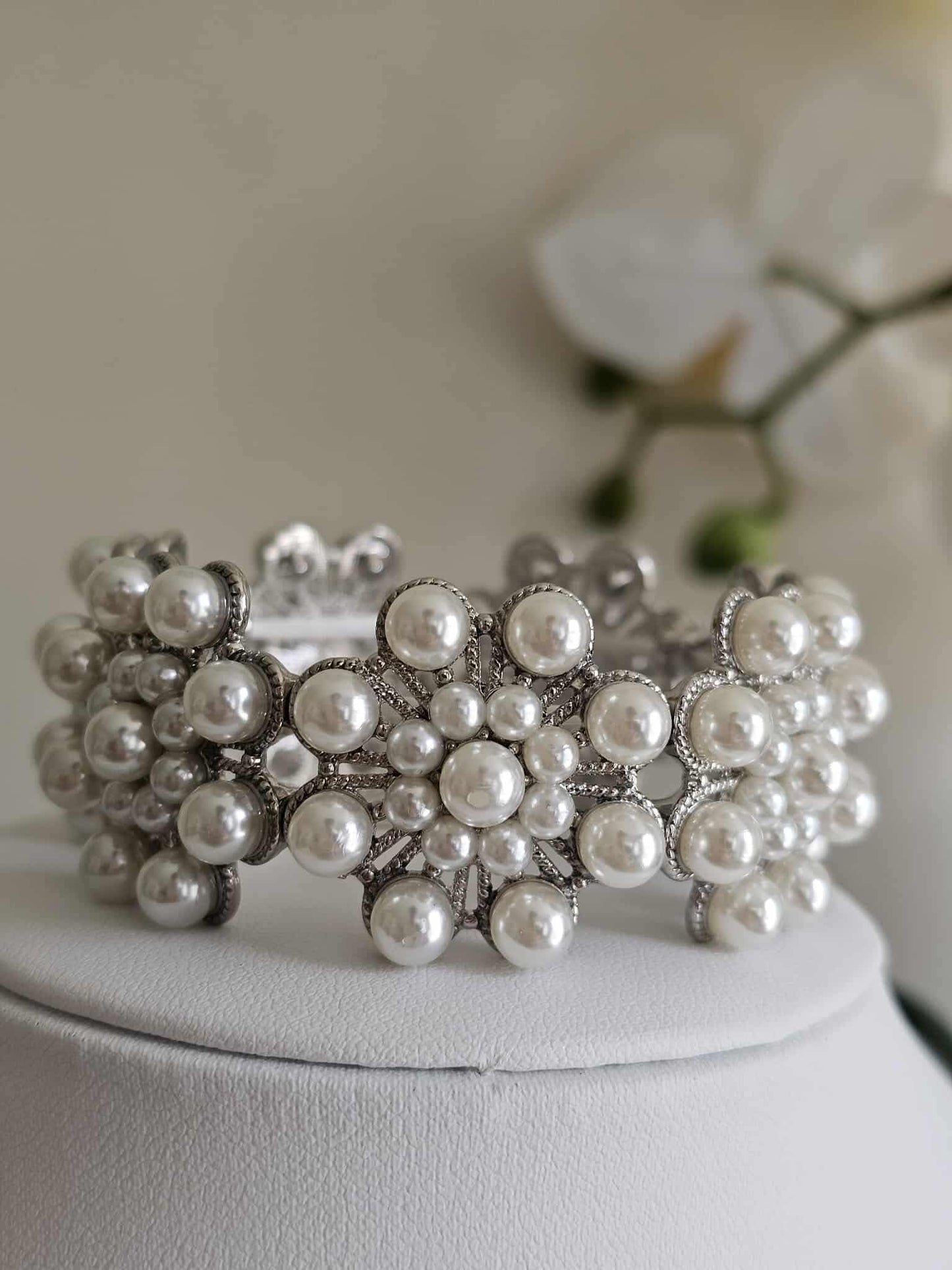 Petal Luxe - Silver & Pearl Bracelet