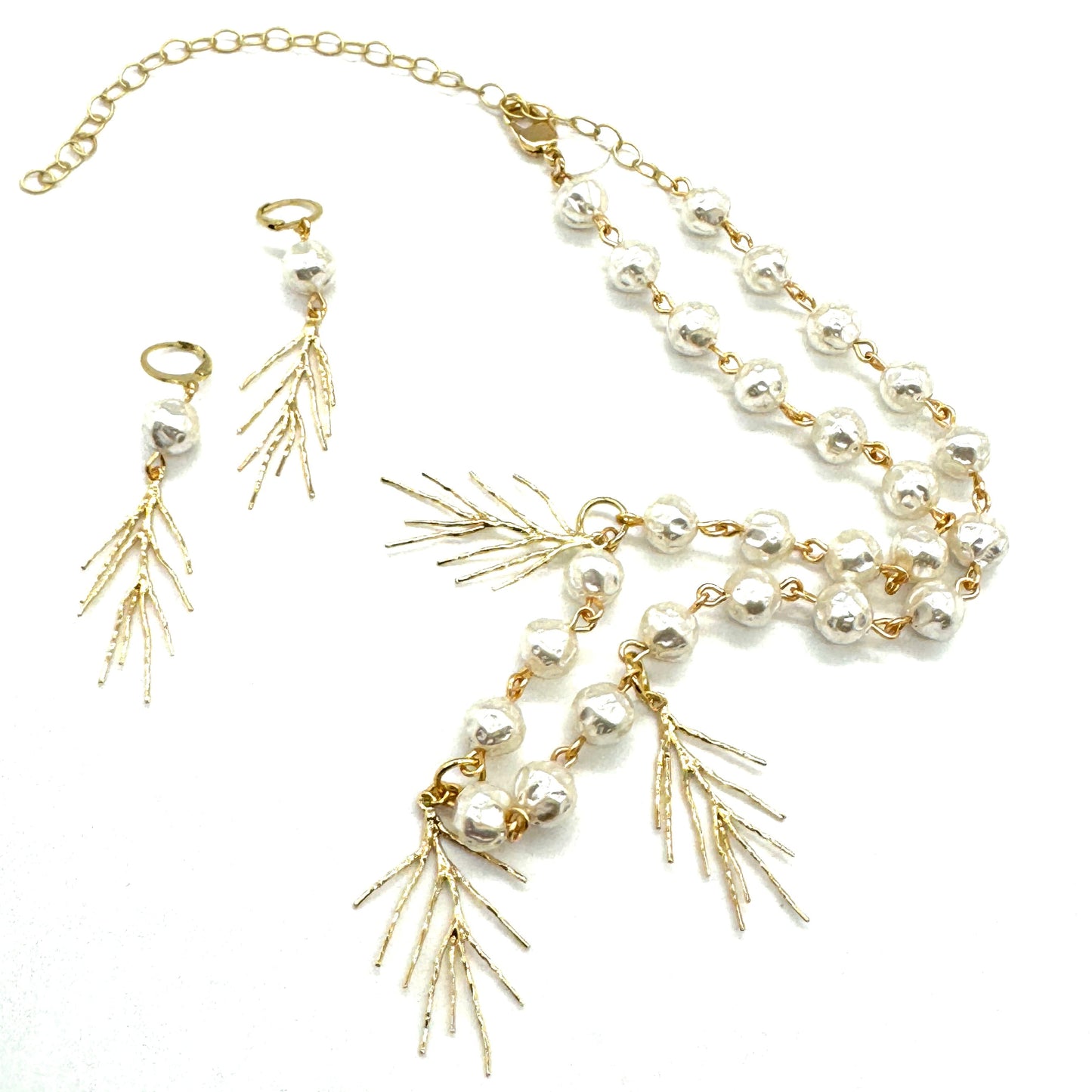 Winter Pine Drop Earrings - Leetie Lovendale