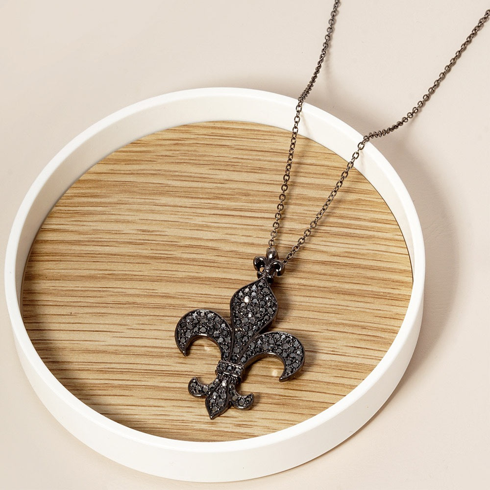 Rule The Room - Hematite Necklace