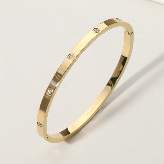 Keep It Classic - Gold Bracelet