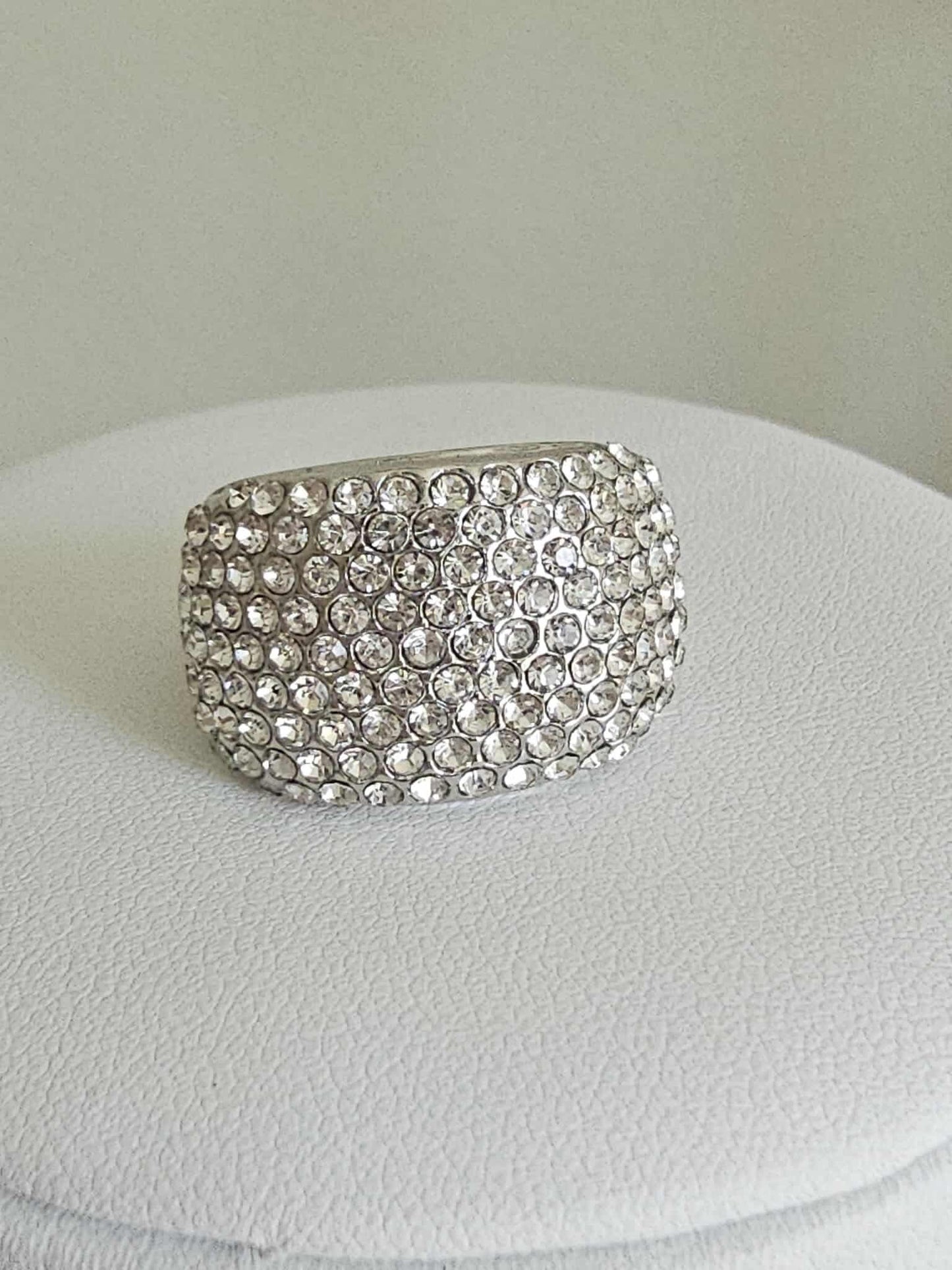 Showstopper Shine - Silver Ring