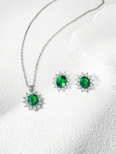 Emerald Dream Green Necklace & Earrings Set