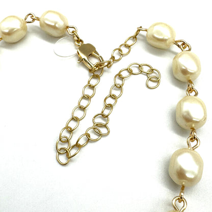 Winter Pine Pearl Necklace - Leetie Lovendale