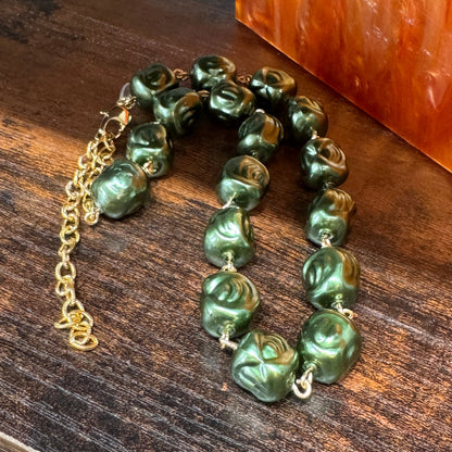 Hollow Evergreen Nugget Amelia Necklace - Leetie Lovendale