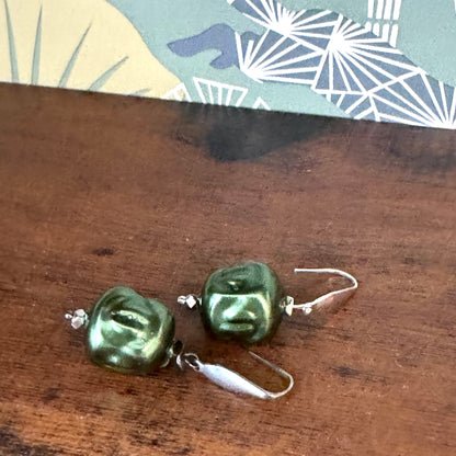 Hollow Evergreen Drop Earrings - Leetie Lovendale