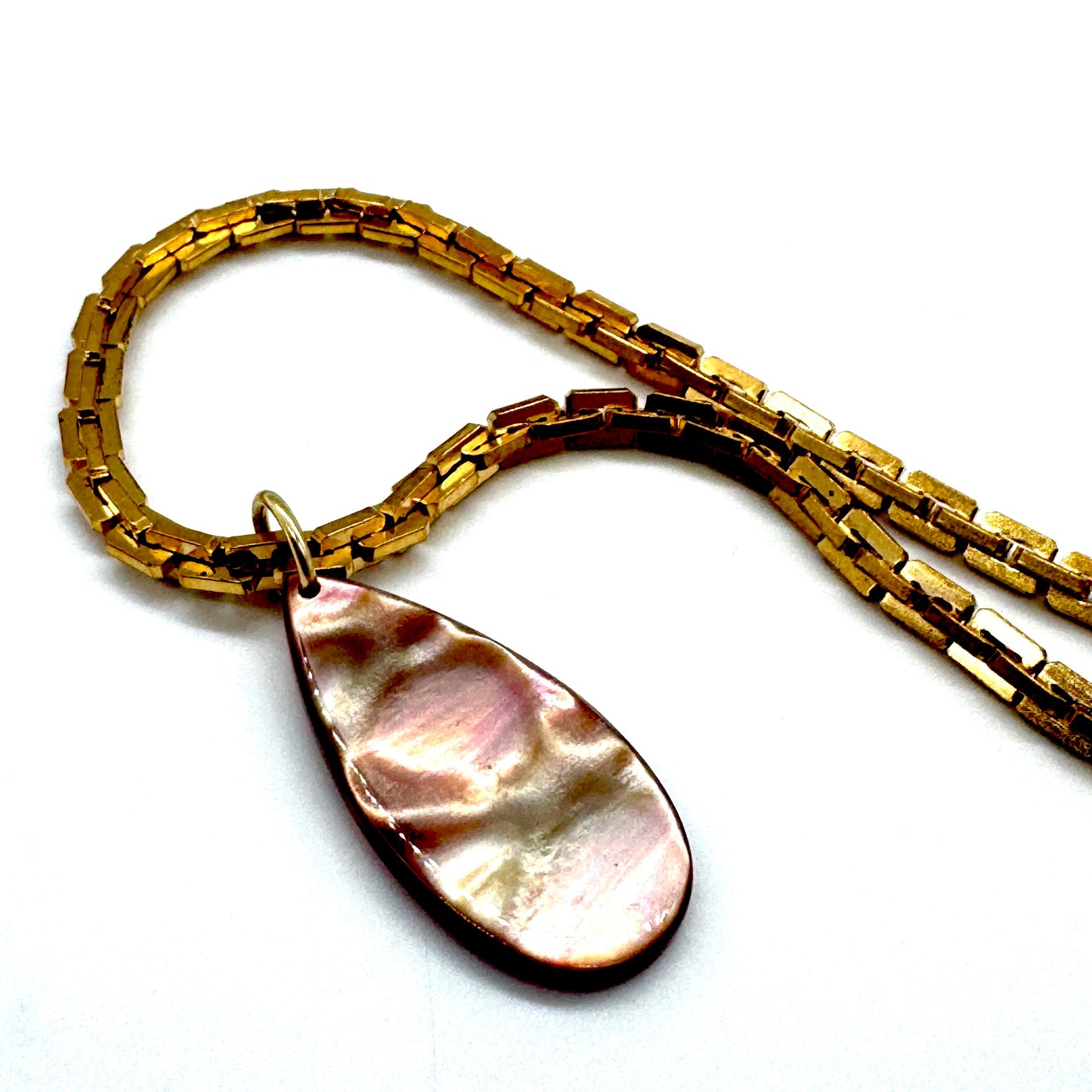 Boston Aura Pendant Necklace - Leetie Lovendale