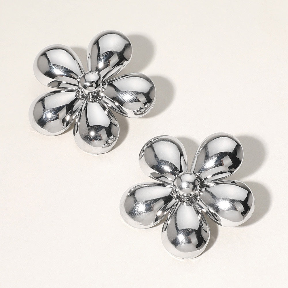 Petal Poise - Silver Earrings