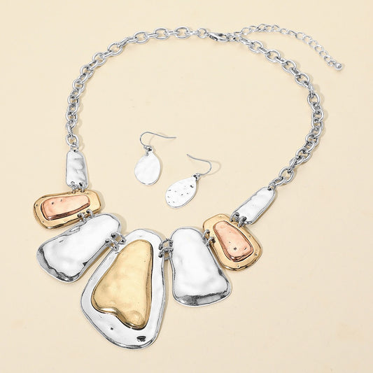 Molten Mood - Three Tone Necklace