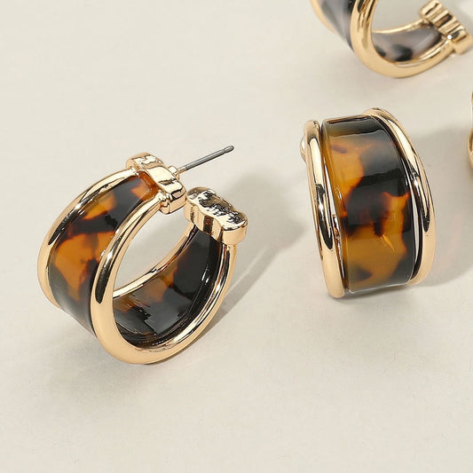 Uptown Edge  - Tortoiseshell Hoop Earrings