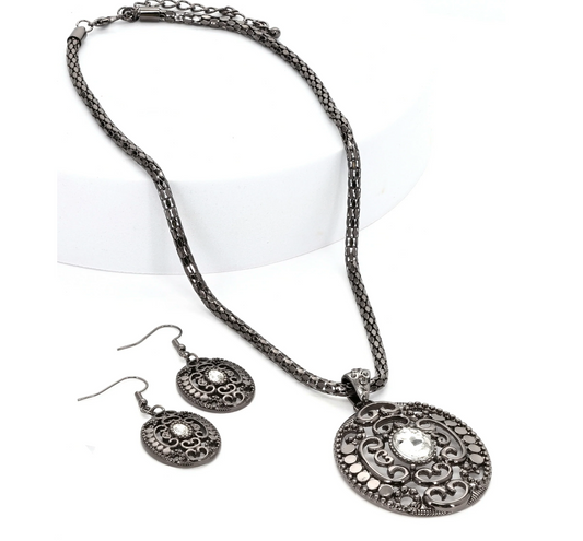 Filigree Splendor - Hematite Necklace