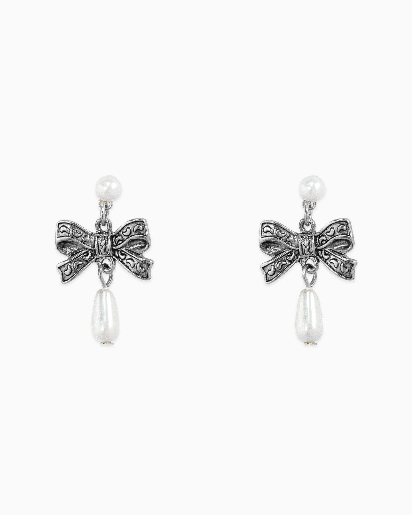 Antique Western Bow Pearl Drop Earrings: Rhodium