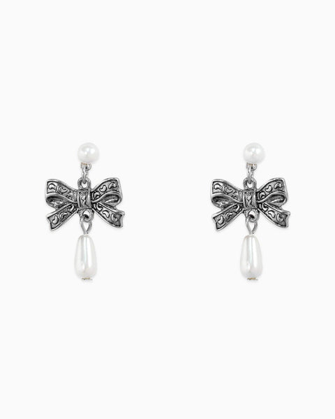 Antique Western Bow Pearl Drop Earrings: Rhodium