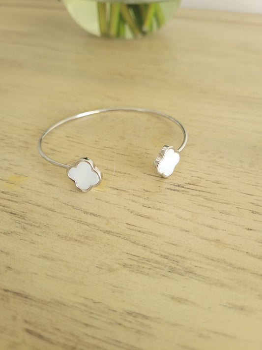 Baroque Bloom - White & Silver Bracelet - All That GlitterZ - Shop Alies Boutique