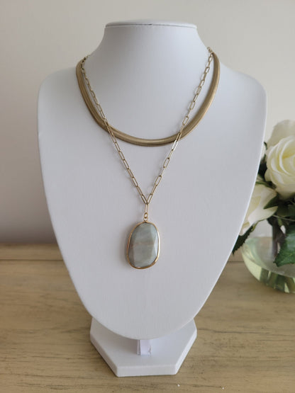 Layered Luxe - Gold/Lucite Necklace - Shop Alies Boutique - Shop Alies Boutique