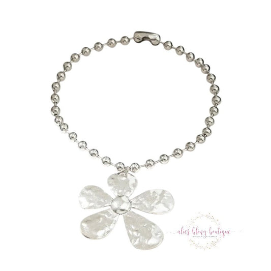 Make A Statement -Silver Flower Necklace - Sale-Shop Alies Boutique