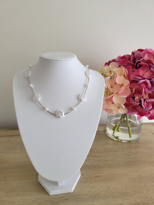 Modern Pearl Play - Silver Necklace - Shop Alies Boutique - Shop Alies Boutique