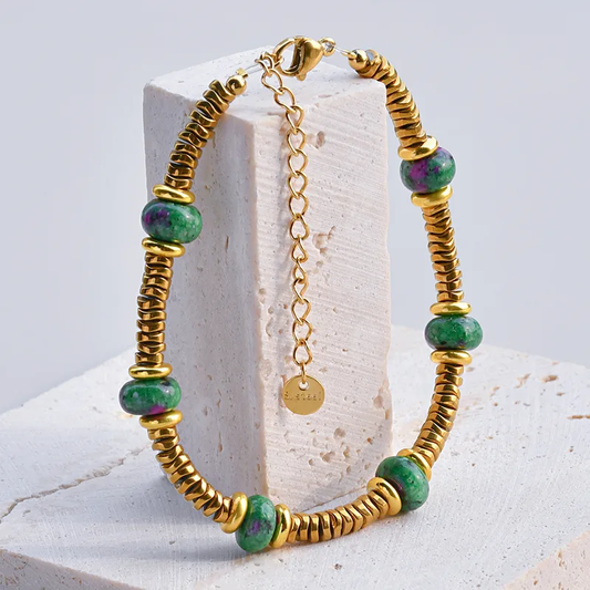 Gleaming Essence Bracelet in Green